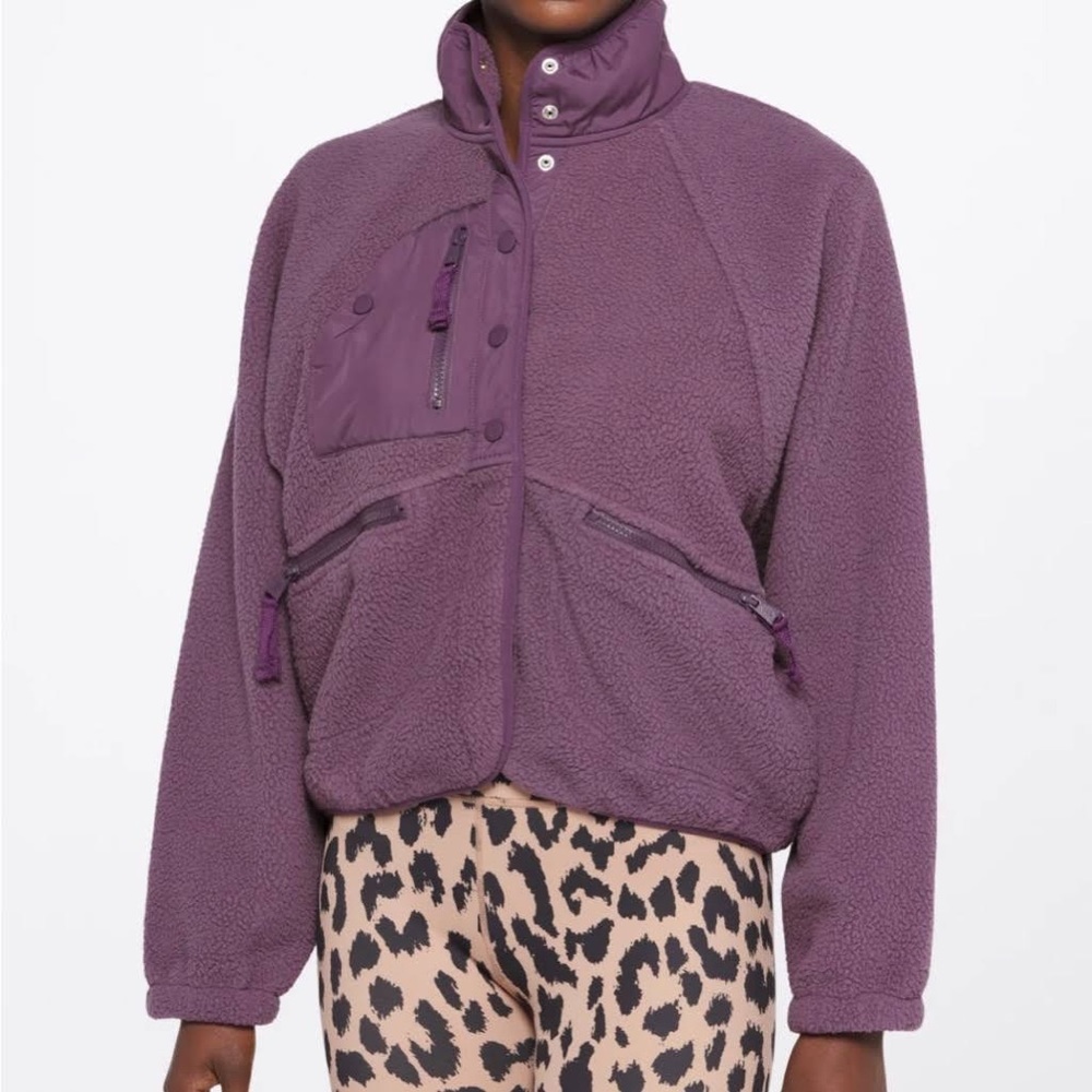 NWT Free People Hit The Slopes Fleece Jacket in Blackberry Deep Purple - Picture 6 of 11
